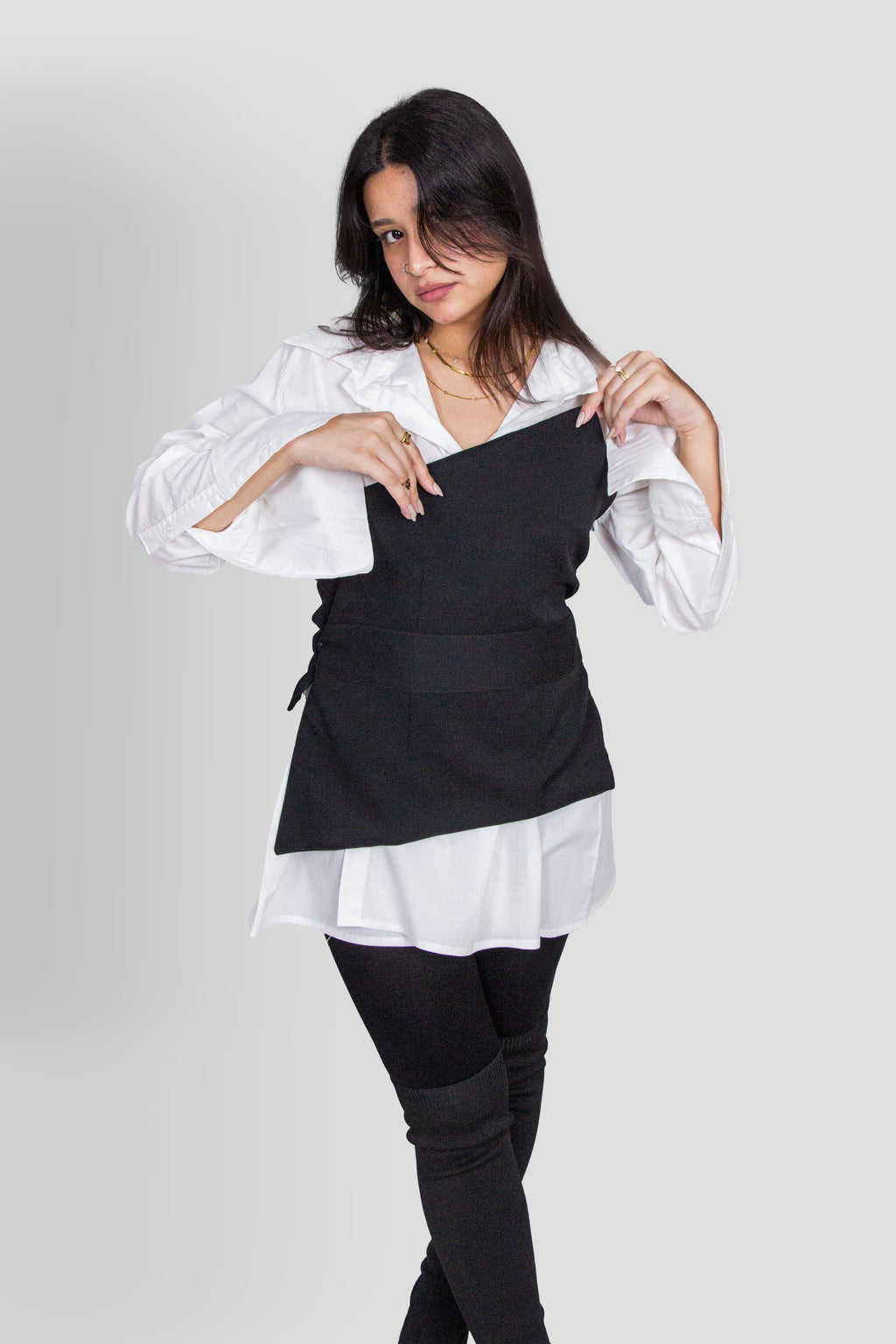 Modern Line Top